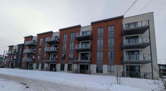 Fenêtres hybrides St-Jean